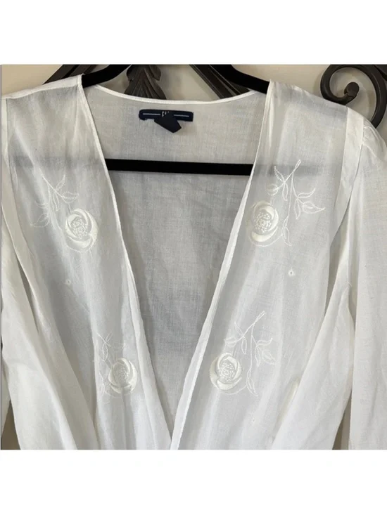 GAP White Embroidered Tie-Front Wrap Blouse - Picture 3 of 8